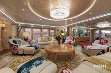  ACE. / yachtharbour.com