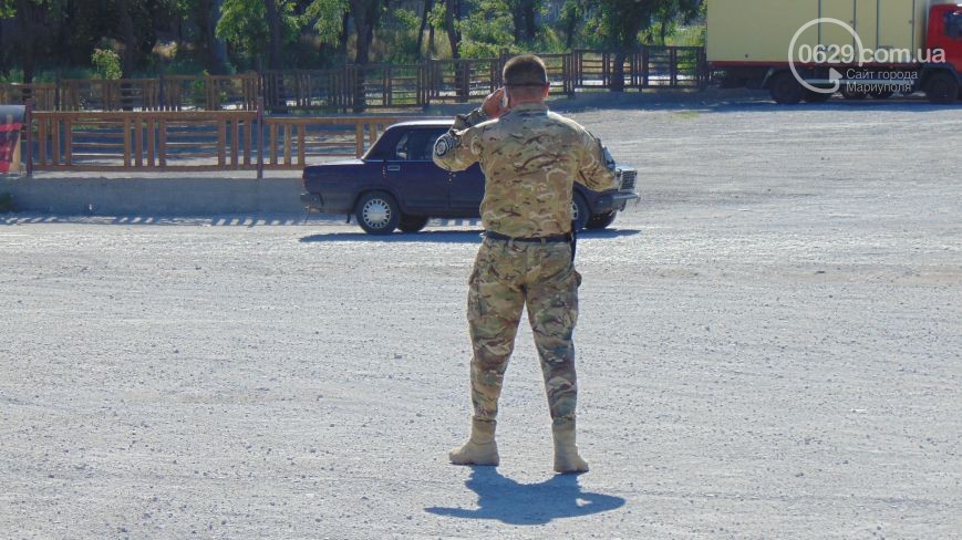 Батальон «Днепр -1» и «Мариупольская Дружина» опасно пересеклись на продаже бензина (ФОТОРЕПОРТАЖ) (фото) - фото 11