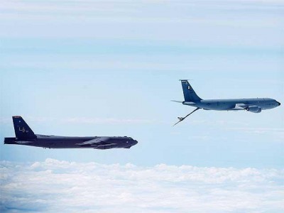 us-air-force-b-52-training-mission-in-the-uk[1]