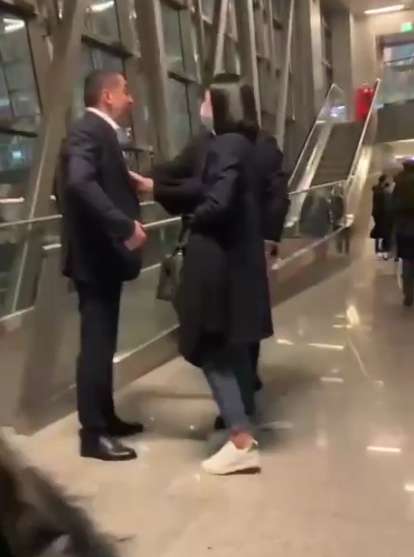 Кадры из аэропорта dqxikeidqxidqrant