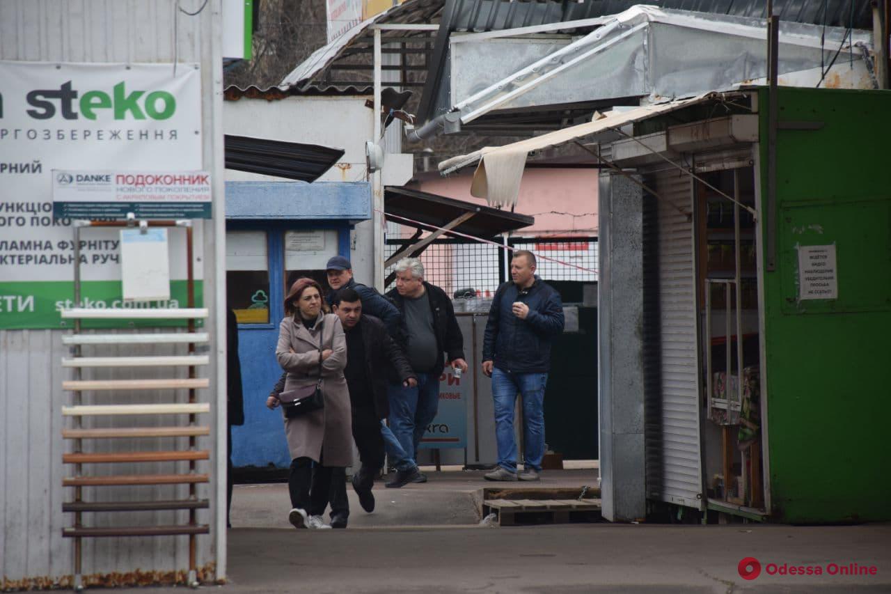 Протесты в Одессе: предприниматели перекрыли улицу из-за карантина - фото 3