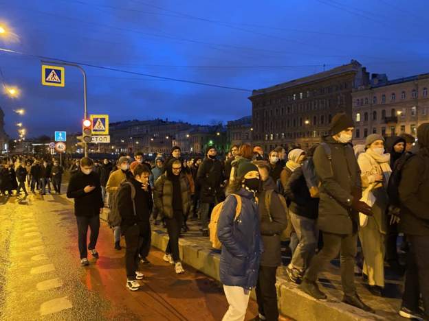 Путин - вор!: в России проходят акции в поддержку Навального 19 Путин - вор!: в России проходят акции в поддержку Навального 19