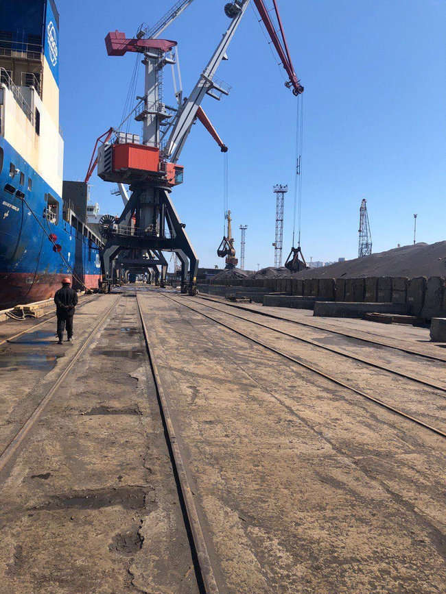 ОГХК продолжает отгружать арестованный ГБР ильменит в Китай, - СМИ 02 ОГХК продолжает отгружать арестованный ГБР ильменит в Китай, - СМИ 02