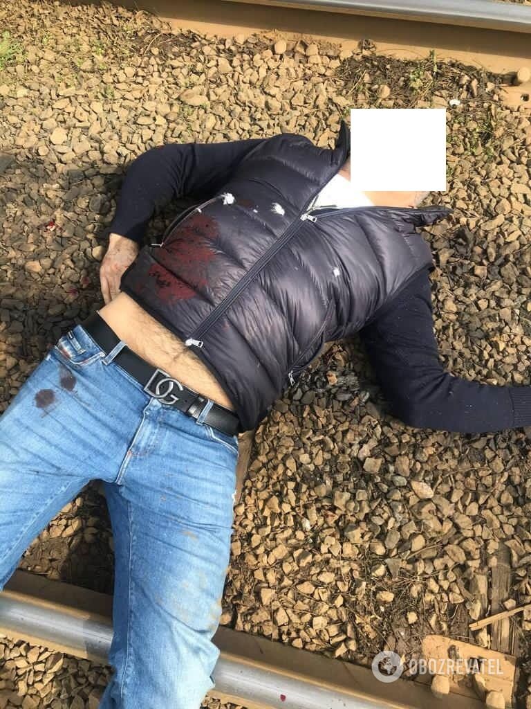 В центре Днепра средь бела дня расстреляли автомобиль: есть убитый