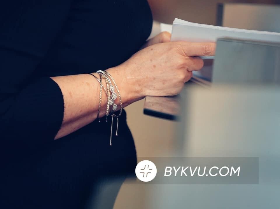 Тимошенко дополнила свой образ украшениями