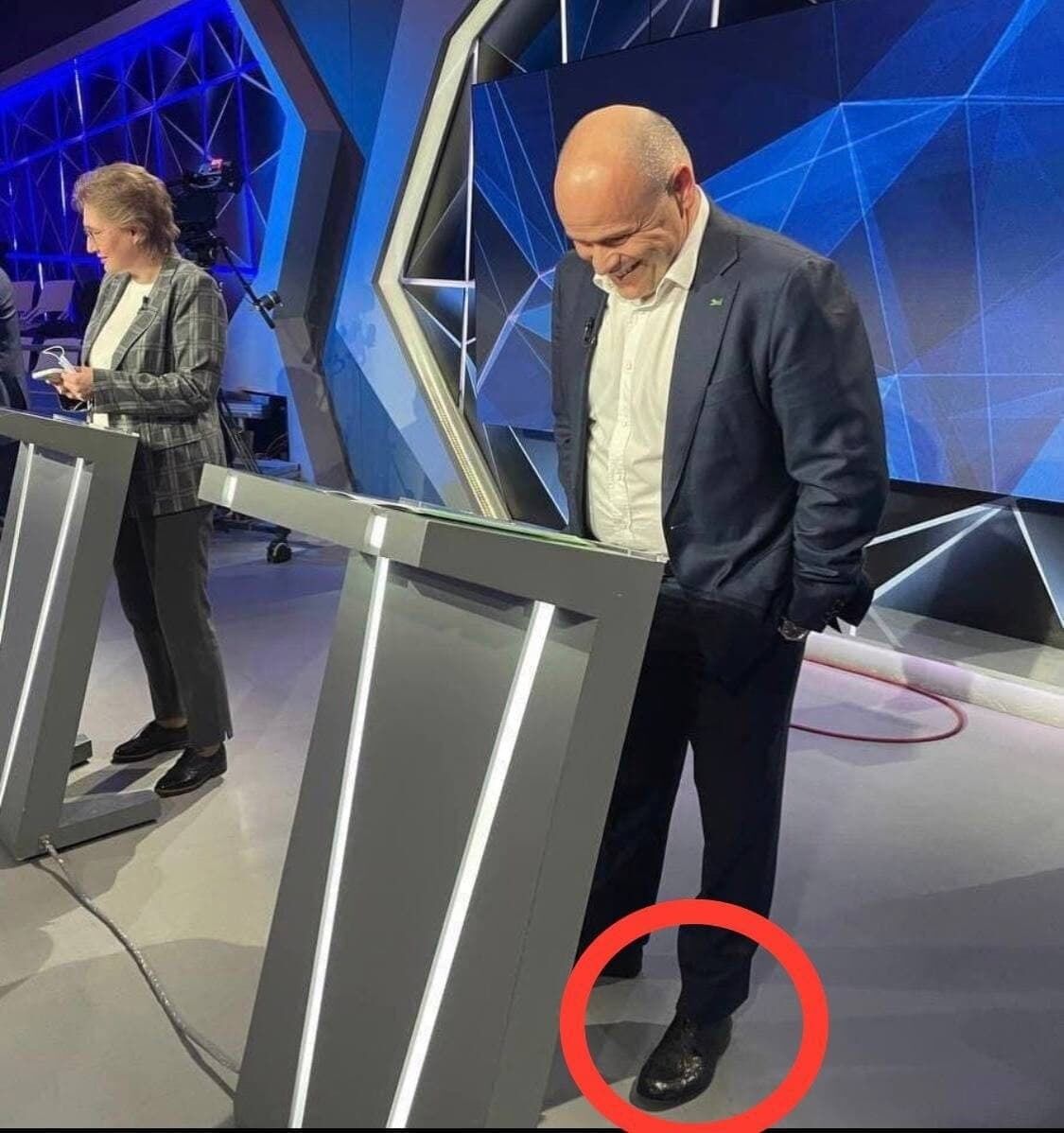 Михаил Радуцкий в студии украинского телеканала dqxikeidqxiqzant