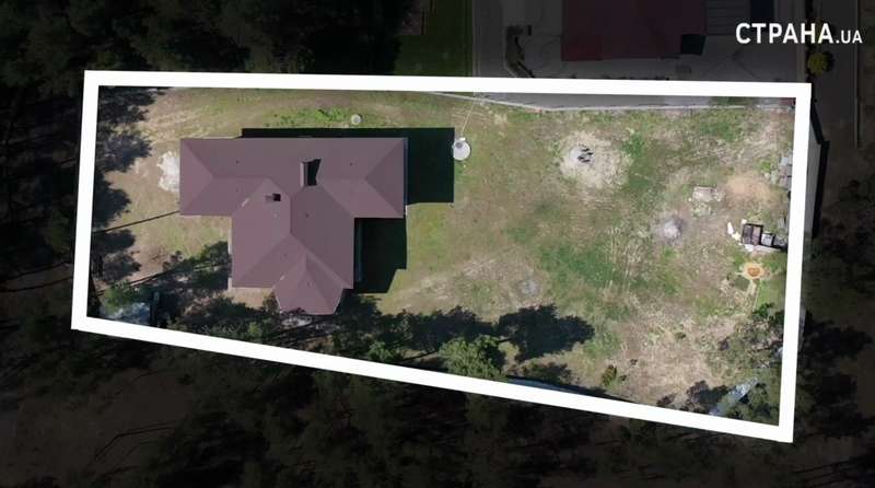 Участок на котором Корявченков строит дом.