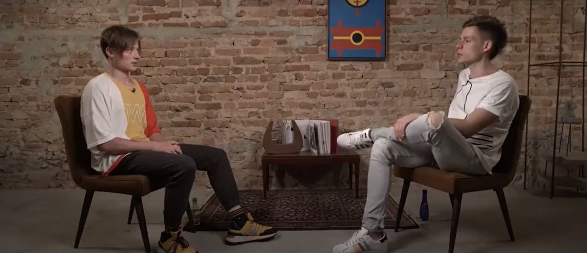 Скриншот видео.