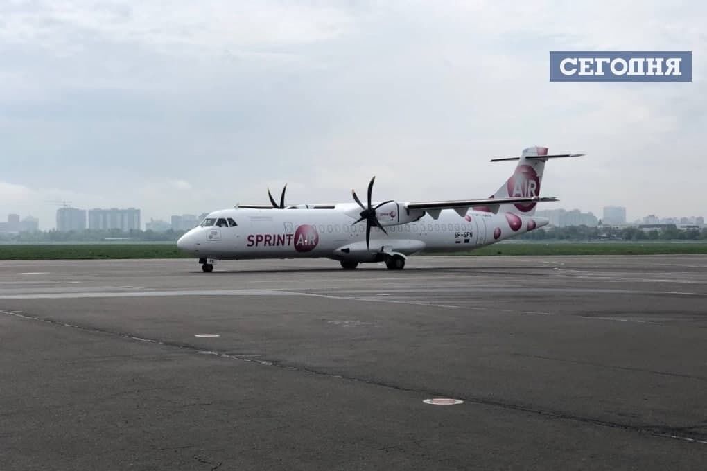 В Украине прилетела новая партия вакцины Pfizer dqxikeidqxidqeant