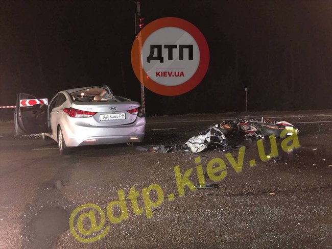 В результате столкновения автомобиля и мотоцикла погиб мужчина на Столичном шоссе, - Нацполиция 03 В результате столкновения автомобиля и мотоцикла погиб мужчина на Столичном шоссе, - Нацполиция 03