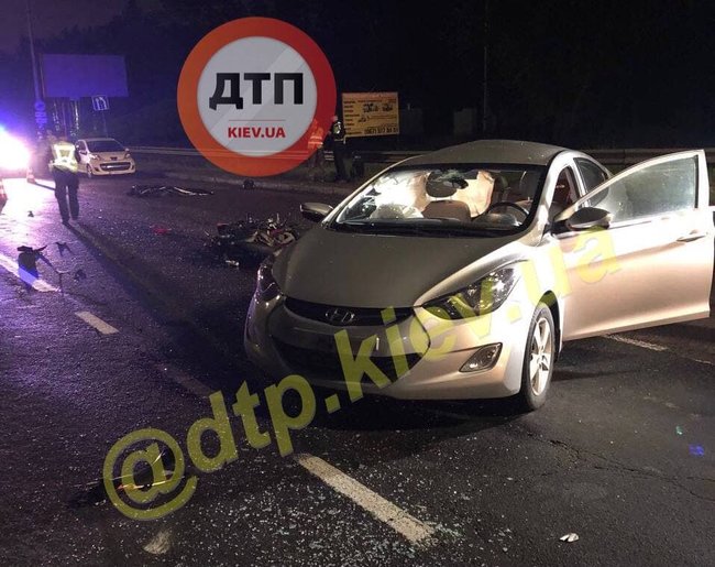 В результате столкновения автомобиля и мотоцикла погиб мужчина на Столичном шоссе, - Нацполиция 05 В результате столкновения автомобиля и мотоцикла погиб мужчина на Столичном шоссе, - Нацполиция 05