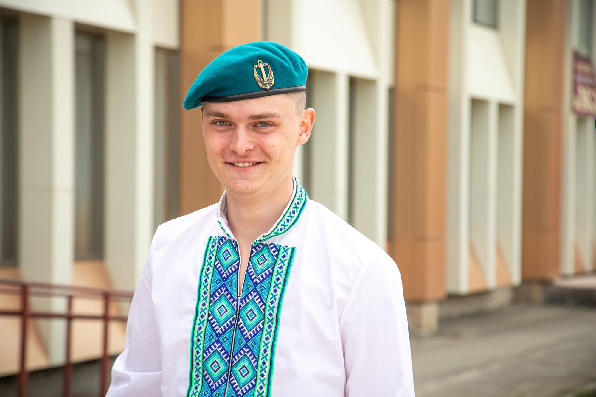 Морпехи ВСУ напомнили, что вышиванка является кодом украинской нации