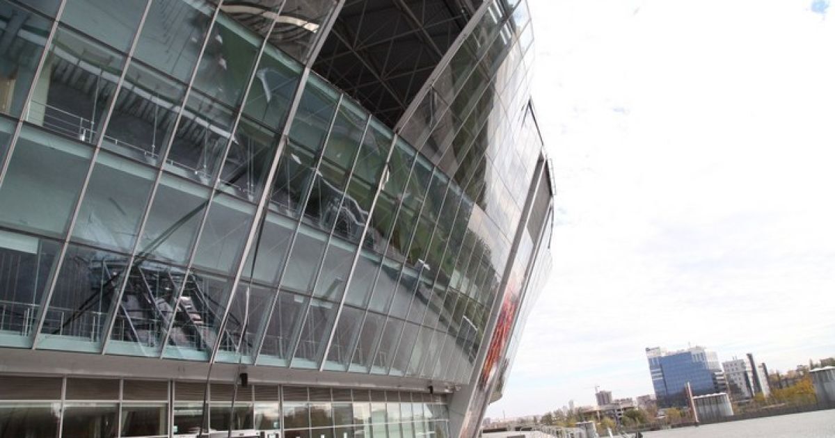 Разрушенная Донбасс Арена (2014 год) dqxikeidqxidqeant