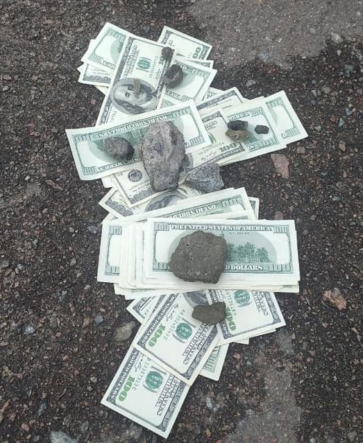 Задержаны двое жителей Житомира, вымогавших у предпринимателя 17,5 тыс. долларов долга, - прокуратура 03 Задержаны двое жителей Житомира, вымогавших у предпринимателя 17,5 тыс. долларов долга, - прокуратура 03