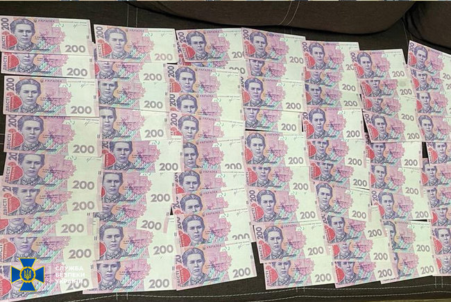 Группа фальшивомонетчиков, подделывавших доллары, евро и гривни, задержана в Киеве, - СБУ 04