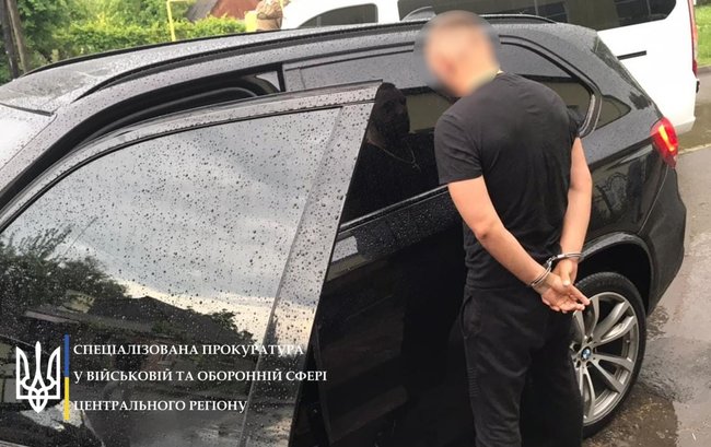Задержан мужчина, пытавшийся подкупить офицера СБУ на Виннитчине, - Военная прокуратура 02 Задержан мужчина, пытавшийся подкупить офицера СБУ на Виннитчине, - Военная прокуратура 02