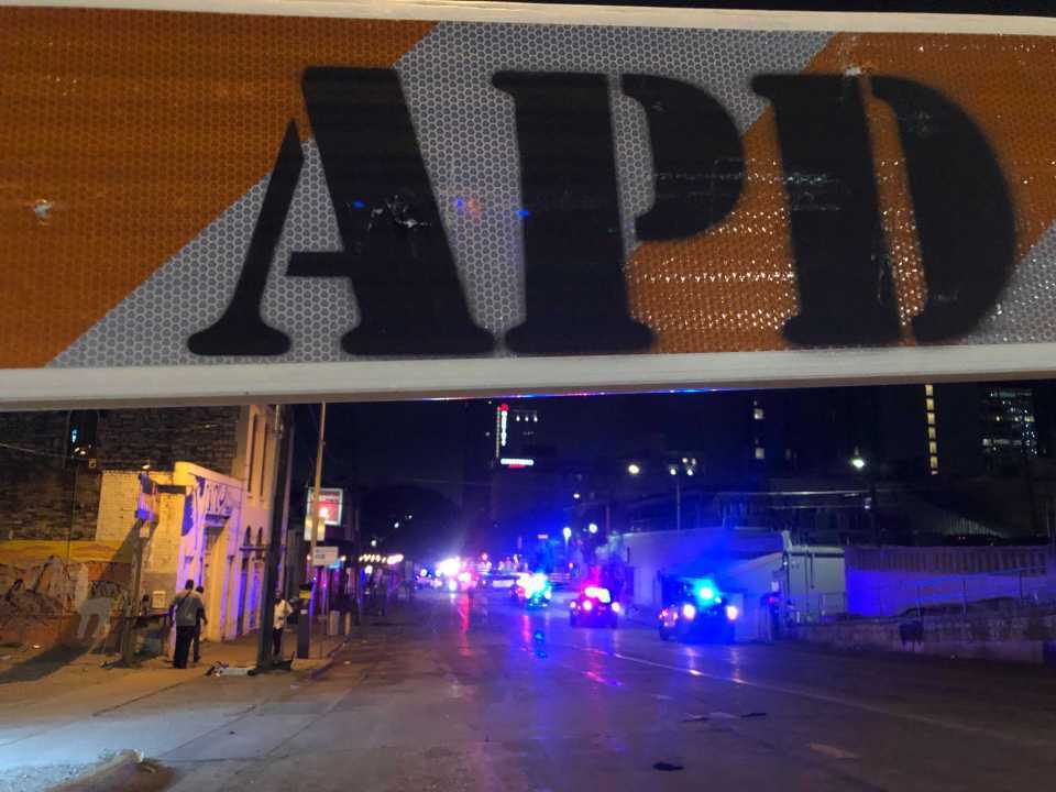 Пострадали 13 человек. dqxikeidqxidqeant