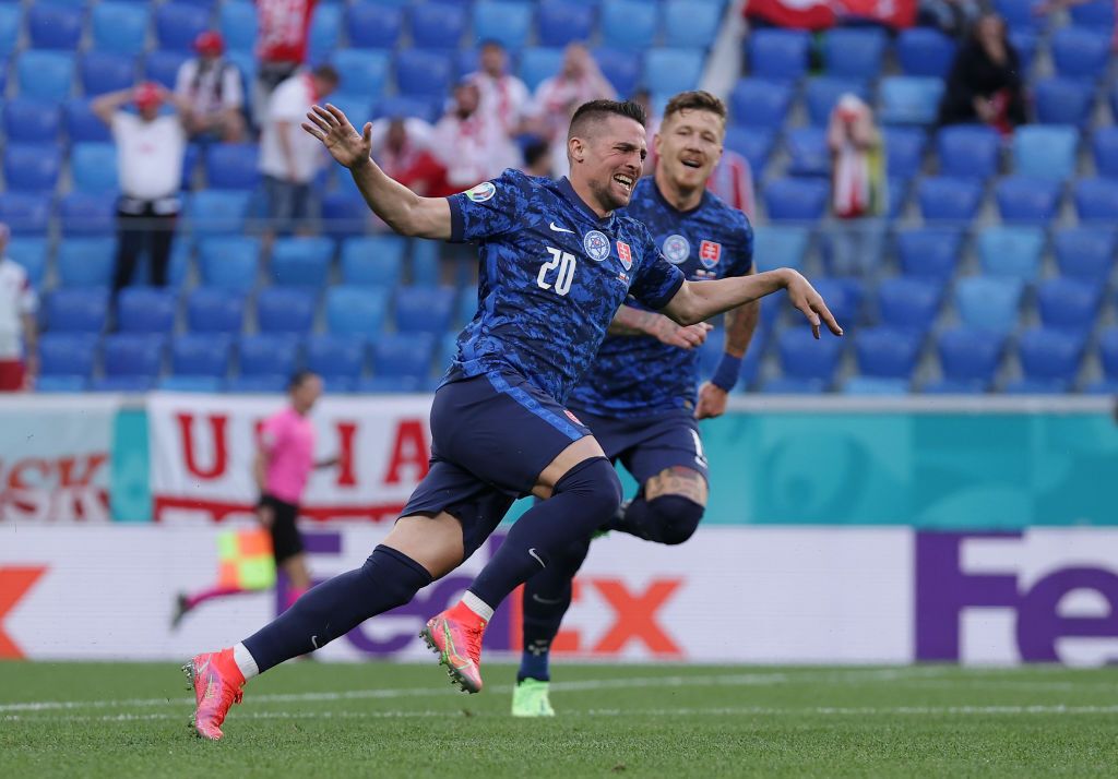 Словакия взяла 3 очка в стартовом матче Евро-2020 dqxikeidqxidqeant
