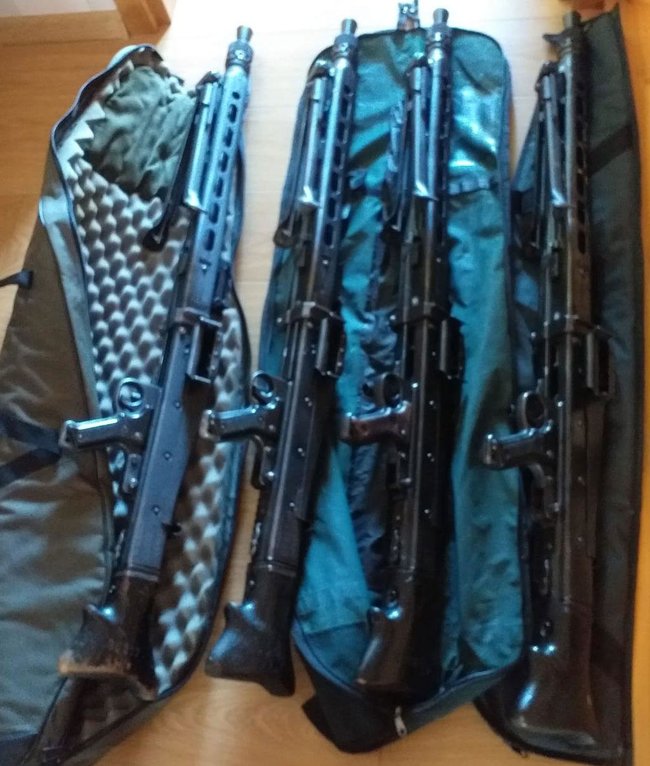 Контрабандистов, поставлявших оружие в Украину, задержали в Польше 03 Контрабандистов, поставлявших оружие в Украину, задержали в Польше 03