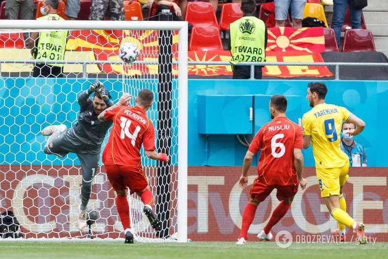 Бущан пропустил уже третий мяч на Евро-2020