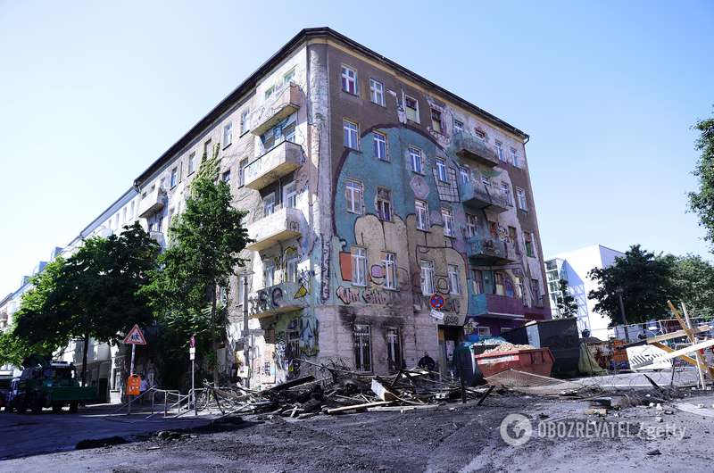 Столкновение с протестующими в Берлине. dqxikeidqxidqrant