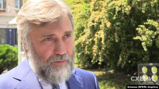 У коментарі «Схемам» Вадим Новинський зазначив, що законопроєкт про деолігархізацію Володимира Зеленського йому не подобається