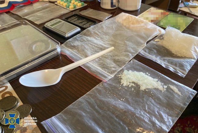 Группировка на Днепропетровщине занималась контрабандой наркотиков в страны ЕС, - СБУ 03 Группировка на Днепропетровщине занималась контрабандой наркотиков в страны ЕС, - СБУ 03