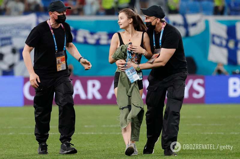 Марию больше не пустят на стадион