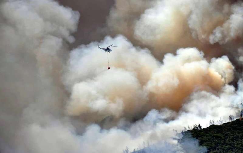 Пожар тушат авиацией