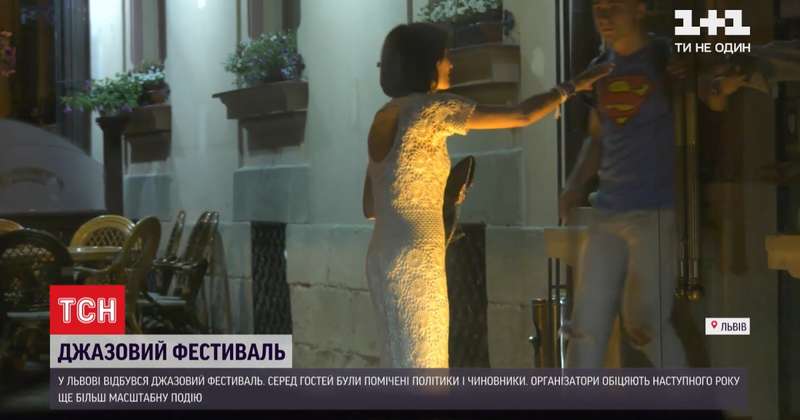 Рожкова была в ажурном платье dqxikeidqxidqeant