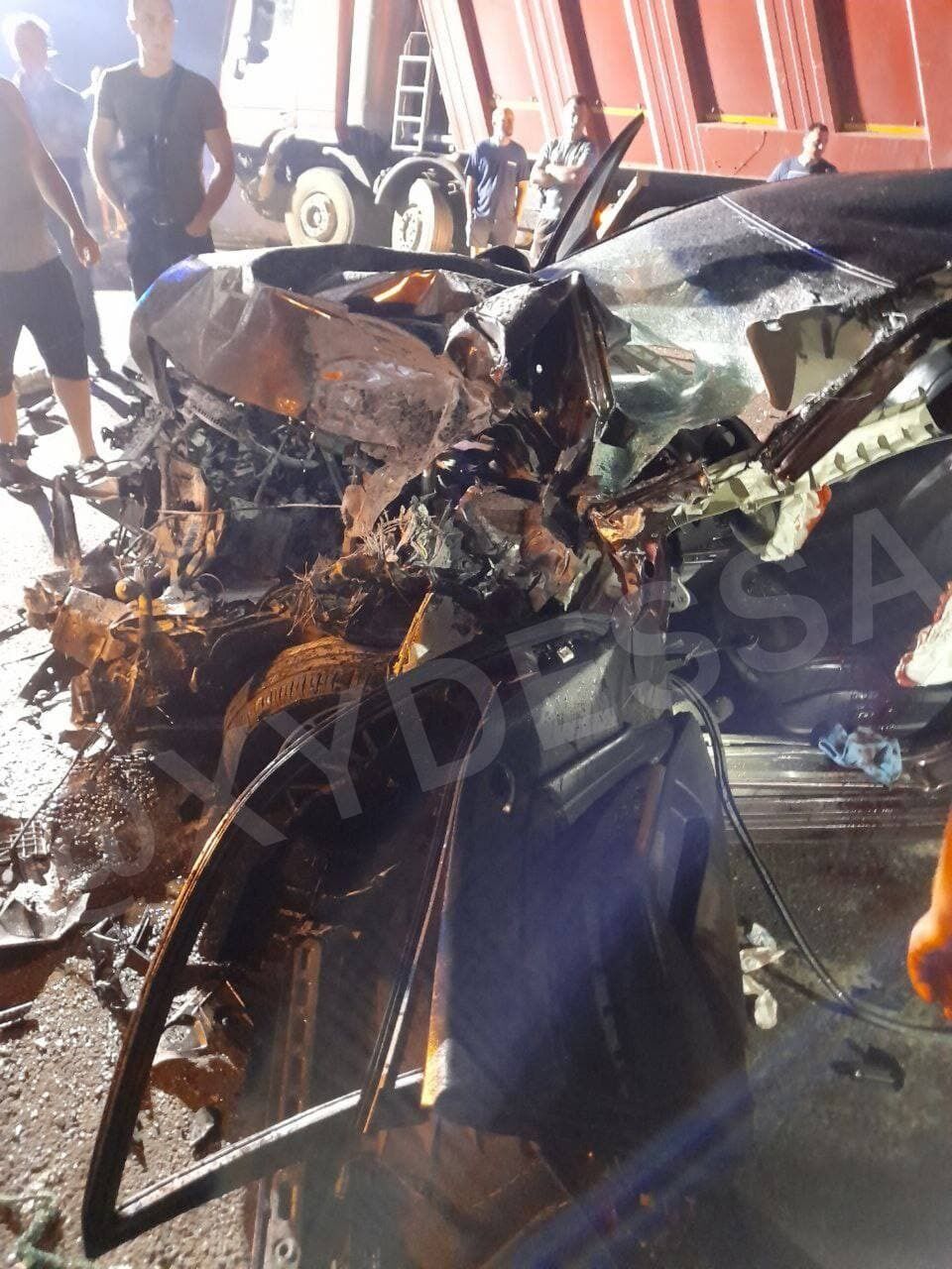 Водитель уснул за рулем.