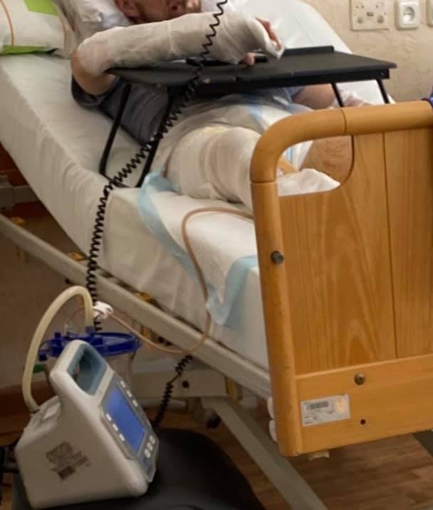 У офицера ампутирована рука. dqxikeidqxidqrant