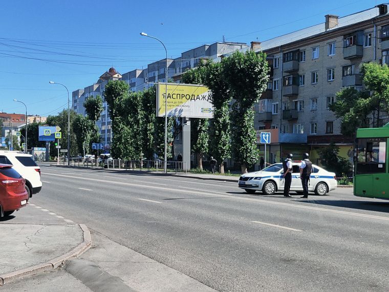 В России неизвестный захватил отделение банка с заложниками. Фото