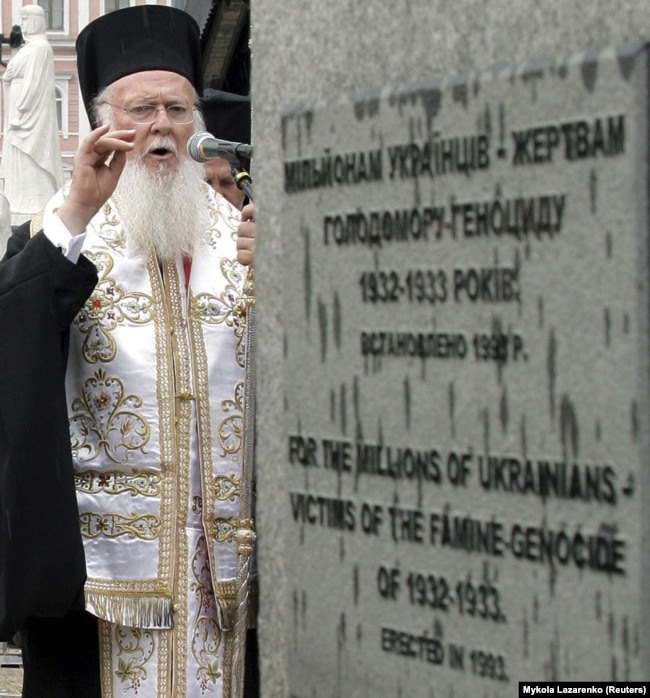 Вселенський патріарх Варфоломій I під час вшанування пам’яті жертв Голодомору-геноциду в Україні 1932–33 років. Київ, 26 липня 2008 року