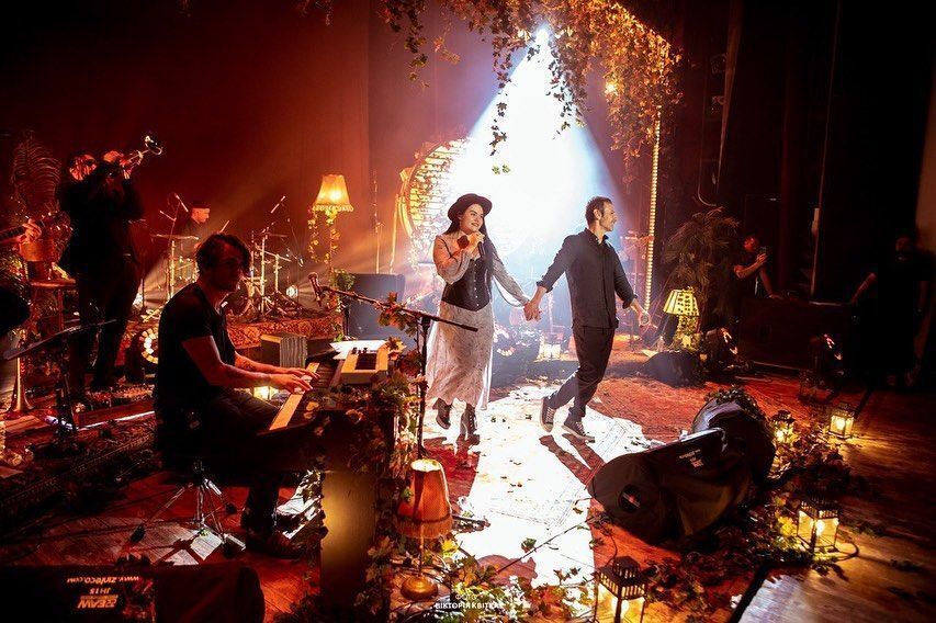 Выступление артистов.