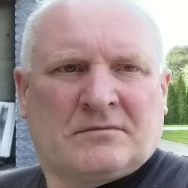 Яцек Яворик.