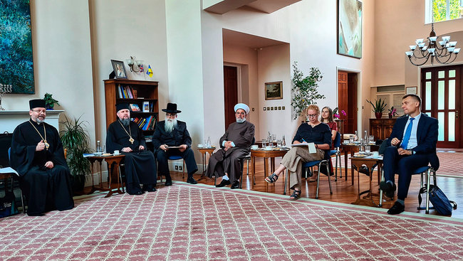Руководители Всеукраинского Совета Церквей провели встречу с дипломатами стран G7 02 dqxikeidqxidqrant