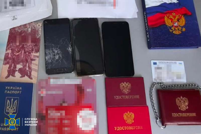 Агент собирал информацию о местных чиновниках и военнослужащих dqxikeidqxidqrant