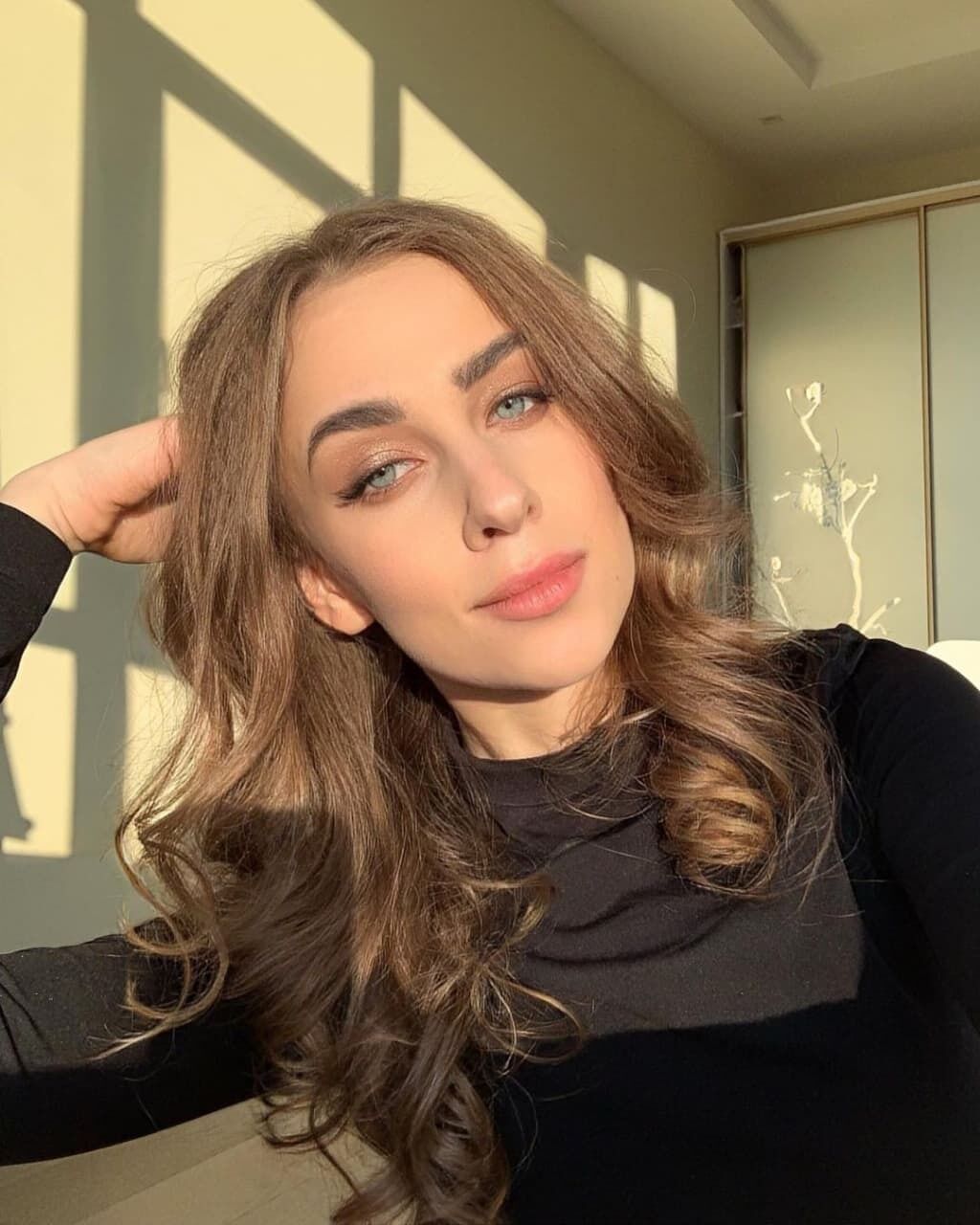 Марианна показала новые фото.