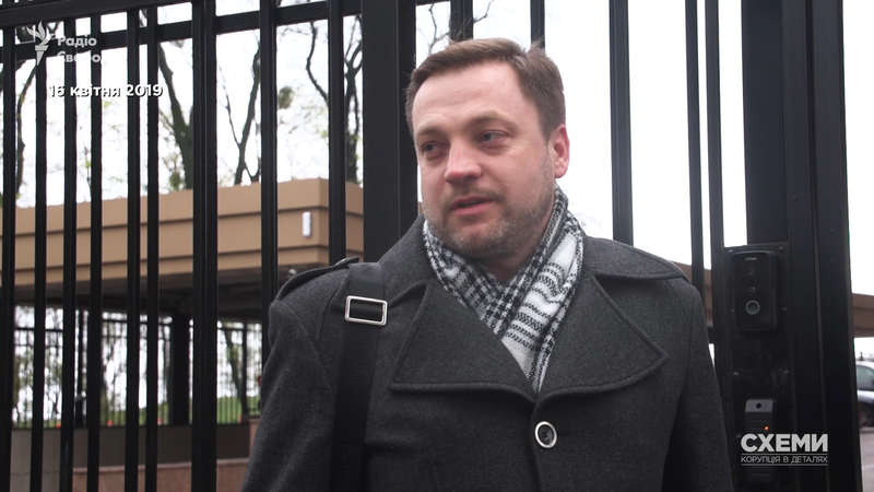 Возможно, это изображение (1 человек, борода, стоит и на открытом воздухе) dqxikeidqxidqrant