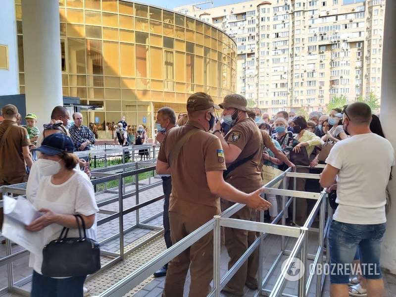 В очередях не обошлось без конфликтов. dqxikeidqxidqrant