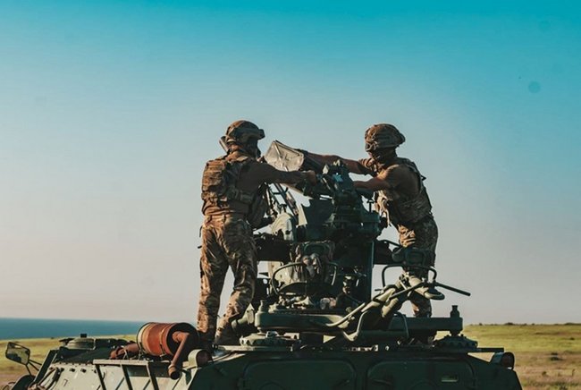 Гвардейское подразделение противовоздушной обороны провело учения под Мариуполем 02