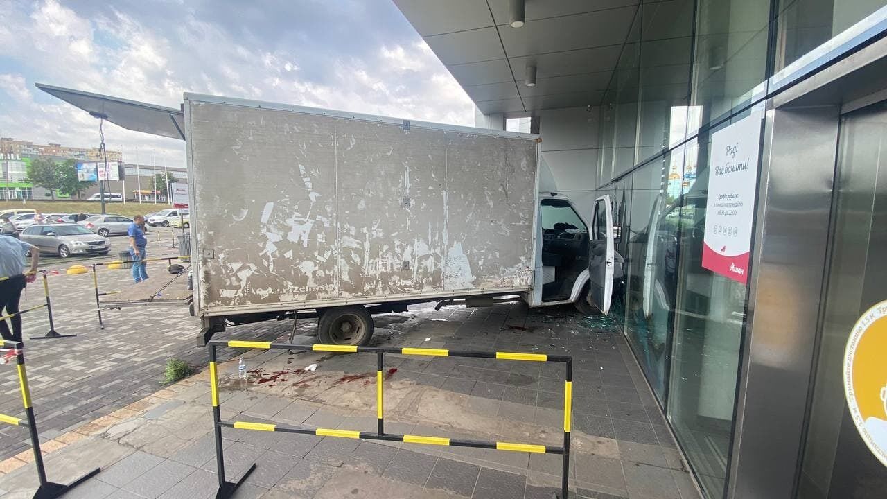 По предварительной информации, у водителя случился приступ эпилепсии