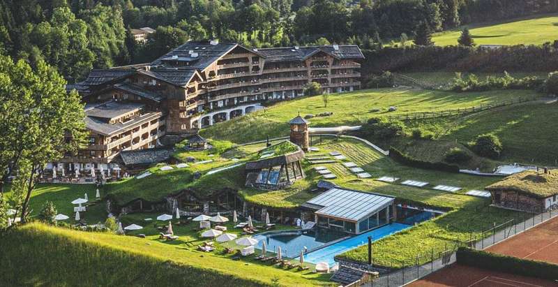 Территория отеля. dqxikeidqxidqrant