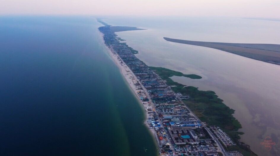 В Кирилловке много медуз.