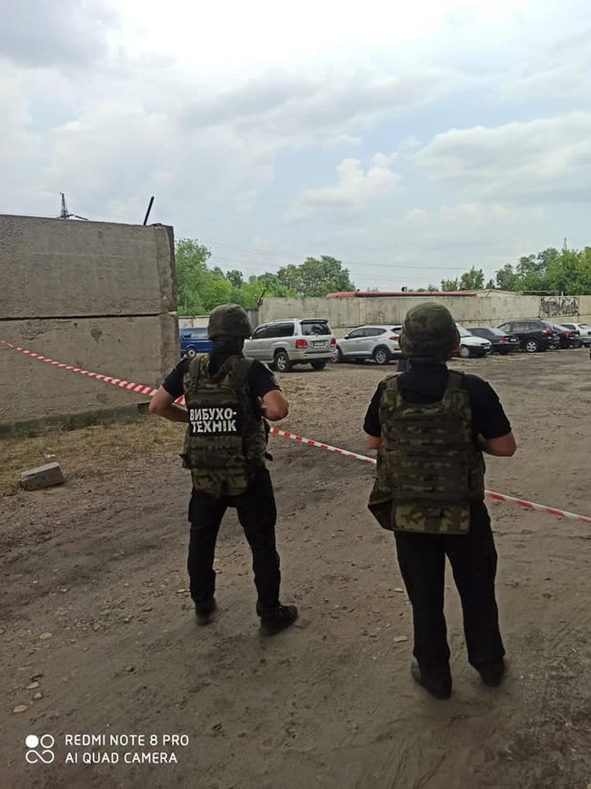         01 dqxikeidqxidqrant