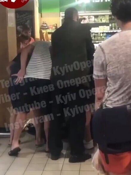 Оппонентов разняли сотрудники охраны dqxikeidqxidqrant