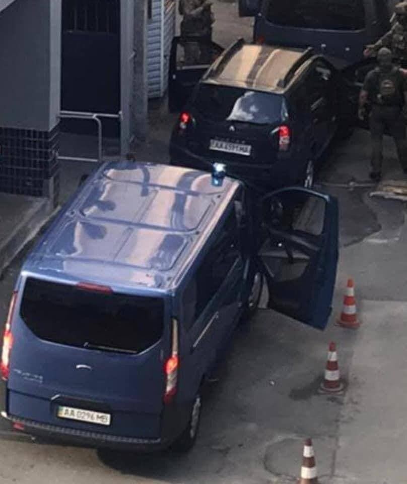 Чауса доставили в спецтюрьму СБУ. dqxikeidqxidqrant