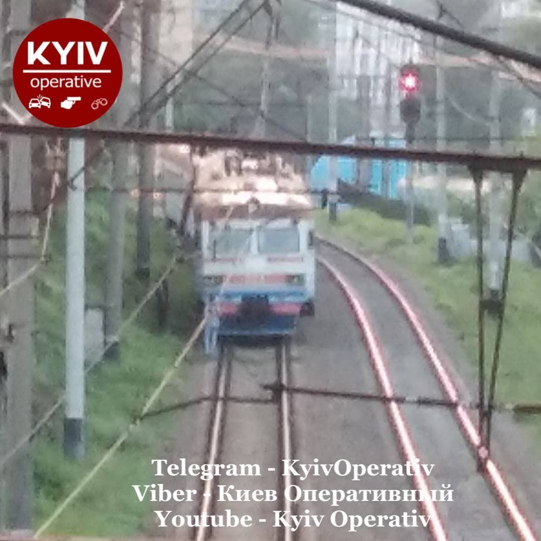 Мужчина якобы спал на путях dqxikeidqxidqrant