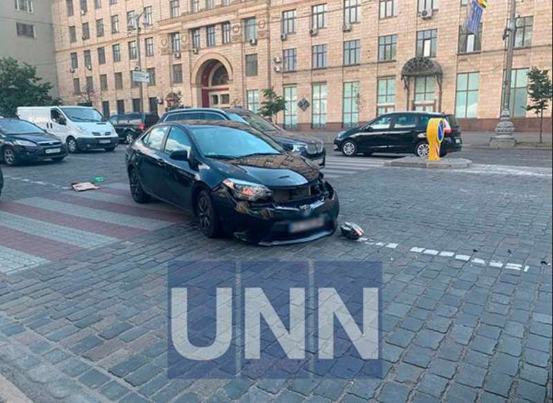 Водитель заявил, что у грузовика отказали тормоза. dqxikeidqxidqrant